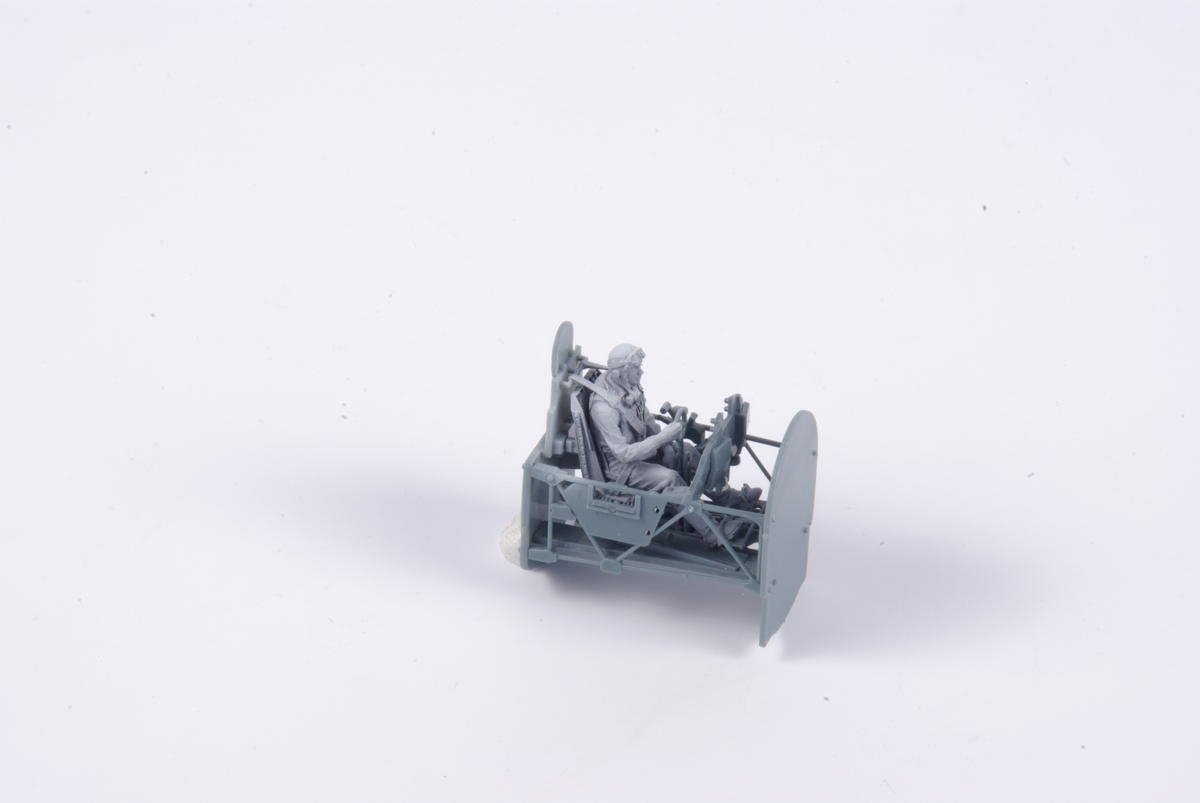 CMK F48355 Tempest Pilot (seated) 1/48 – zdjęcie 3