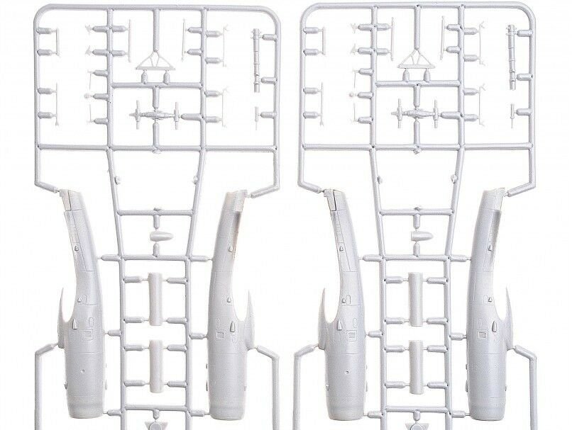 A-model 72022 Ilyushin IL-22M 1/72 – zdjęcie 5
