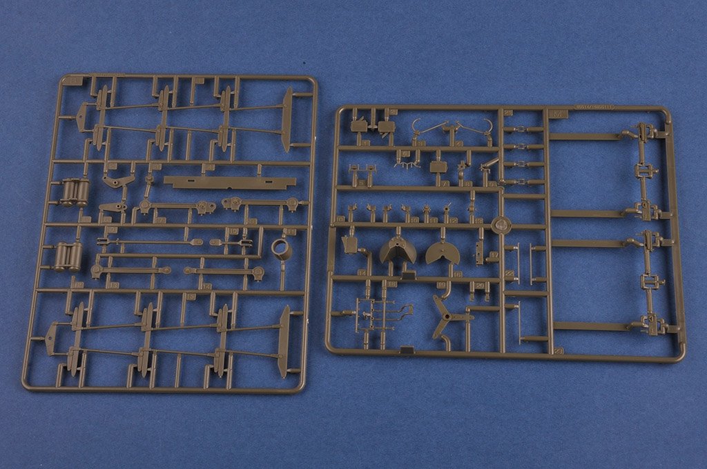 Hobby Boss 85514 Soviet MBV-2 Armored Train 1/35 – image 6