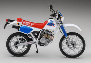 Hasegawa 21518-BK18 Honda XLR250R (MD22) (1991) 1/12