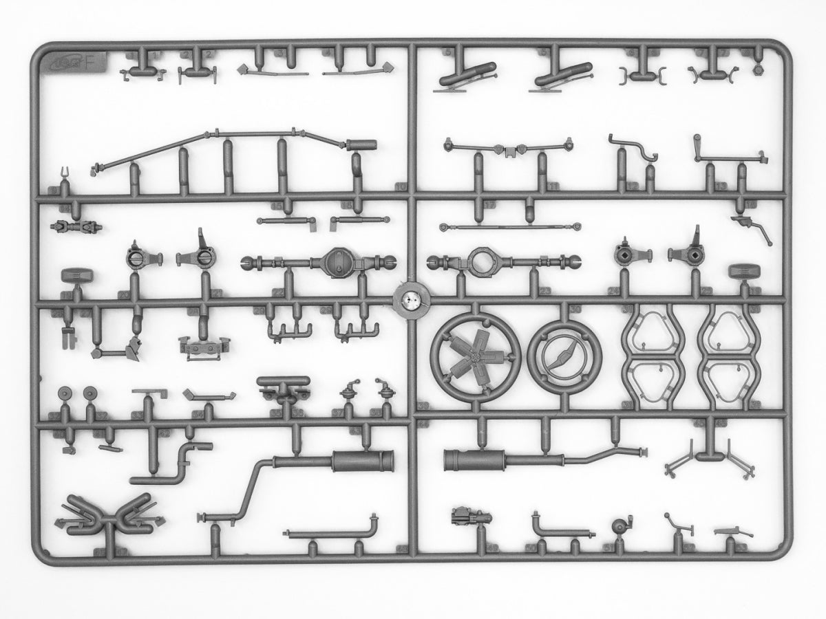 ICM 35004 KAMAZ-4310 Ukrainian Military Box Truck 1/35 – zdjęcie 9