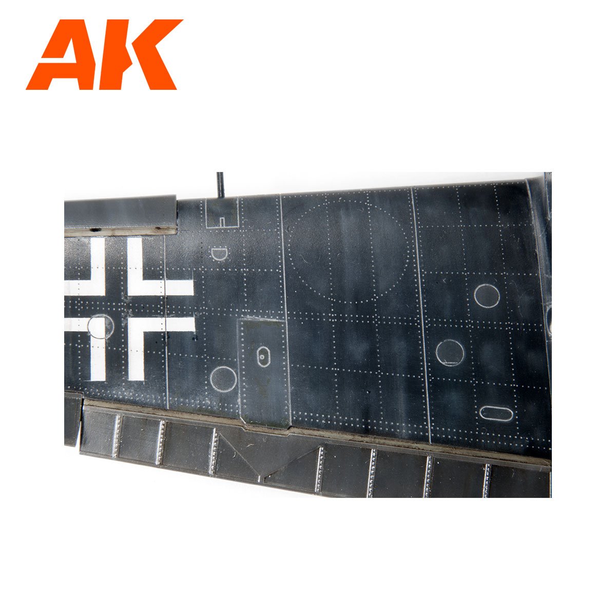 AK Interactive AK12019 LIGHT GRAY PANELINER – PANELADOR GRIS CLARO – image 3
