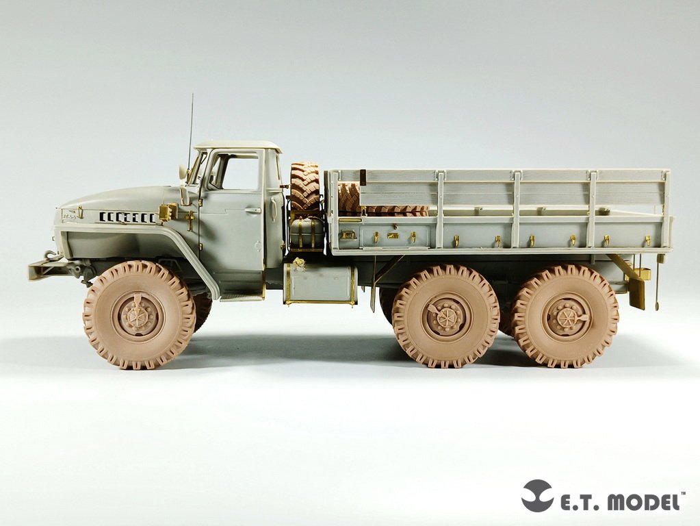 ET Model P35-116 Russian URAL-4320 Truck Weighted Road Wheels(3D Printed) For TRUMPETER Kit 1/35 – image 11