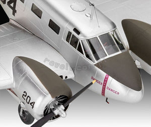 Revell 03811 Beechcraft Model 18 1/48 – image 5