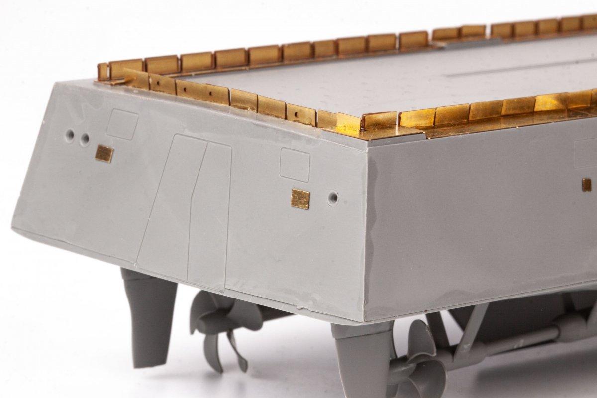 Eduard 53288 USS DDG-1000 Zumwalt SNOWMAN MODELS, TAKOM 1/350 – zdjęcie 11