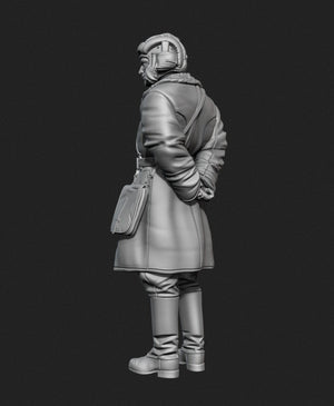 Panzer Art FI35-128 Soviet tank officer in sheepskin coat No.1 1/35 – zdjęcie 4