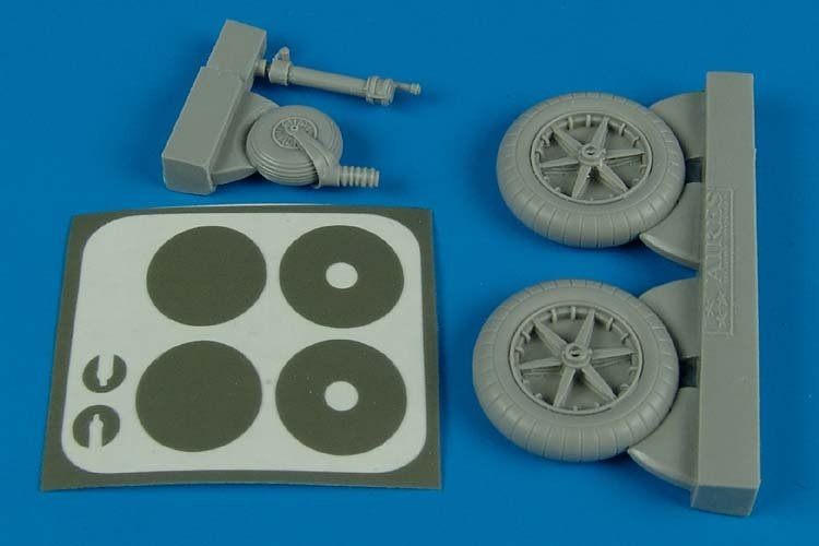 Aires 2138 Bf 109F wheels &amp;amp; masks 1/32 Trumpeter
