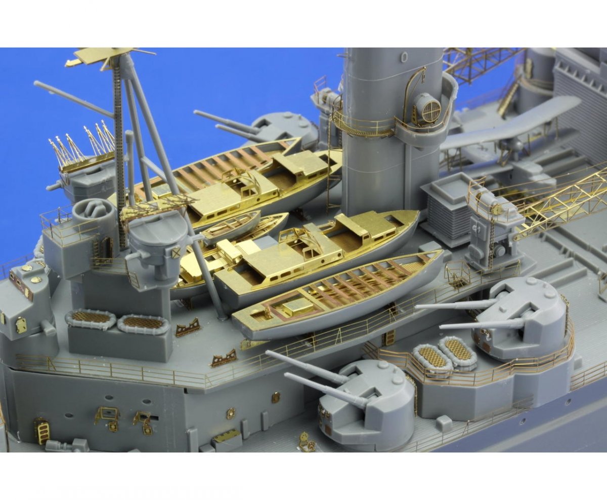 Eduard 53092 Prince of Wales lifeboats Tamiya 1/350 – image 6