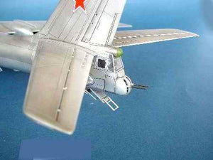 Trumpeter 01613 Tupolev Tu-16K-10 BADGER C 1/72 – zdjęcie 6