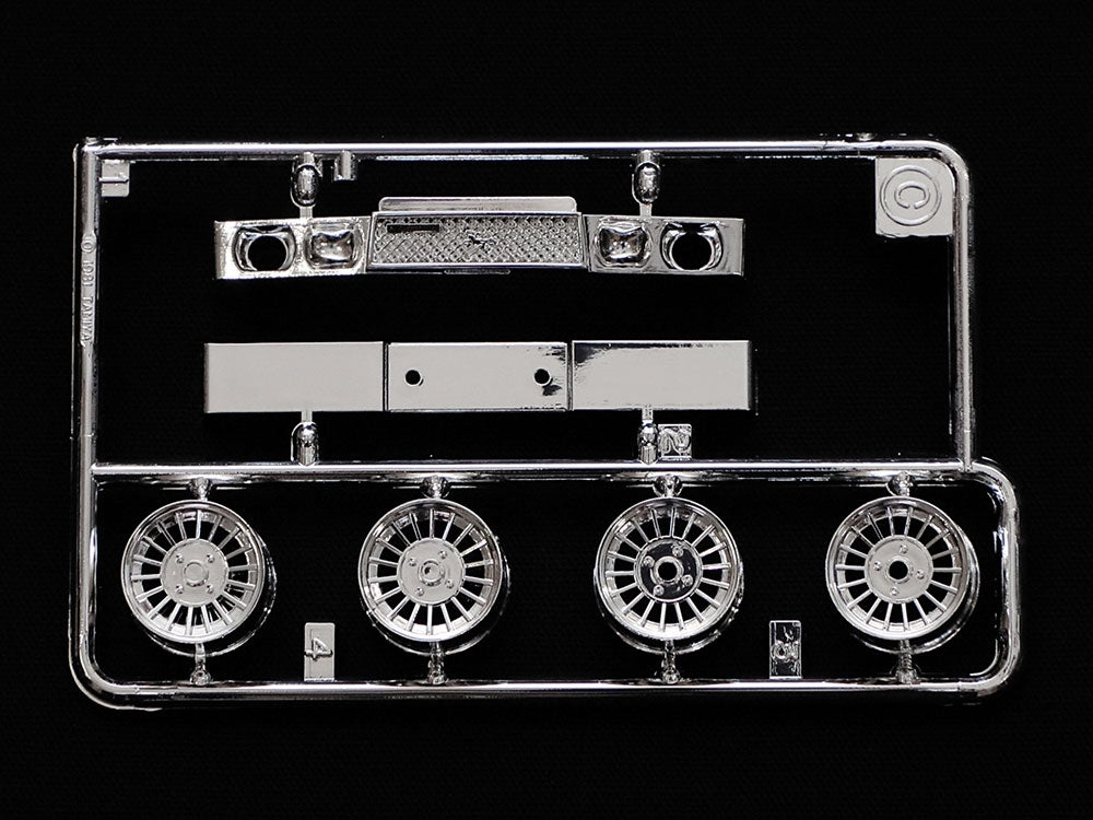 Tamiya 24365 Toyota Soarer 2000VR Turbo 1/24 – zdjęcie 9