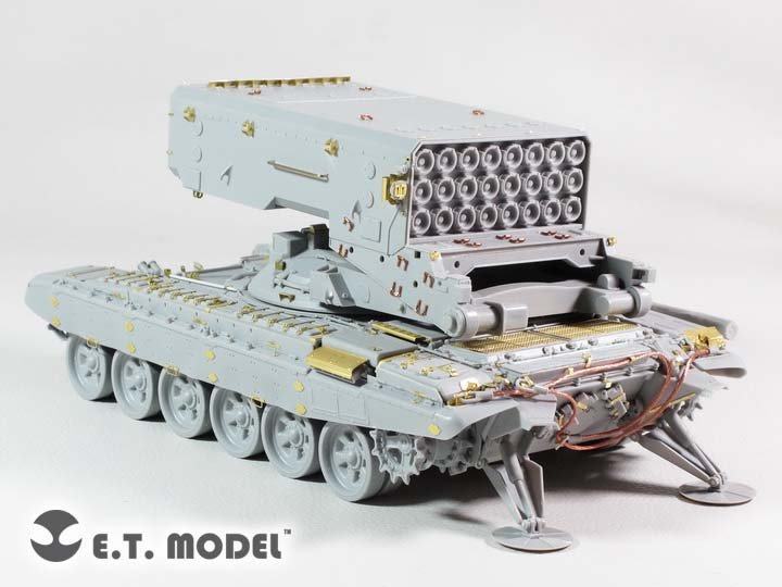 E.T. Model E35-230 Russian TOS-1A Multiple Rocket Launcher (For TRUMPETER 05582) 1/35 – zdjęcie 4