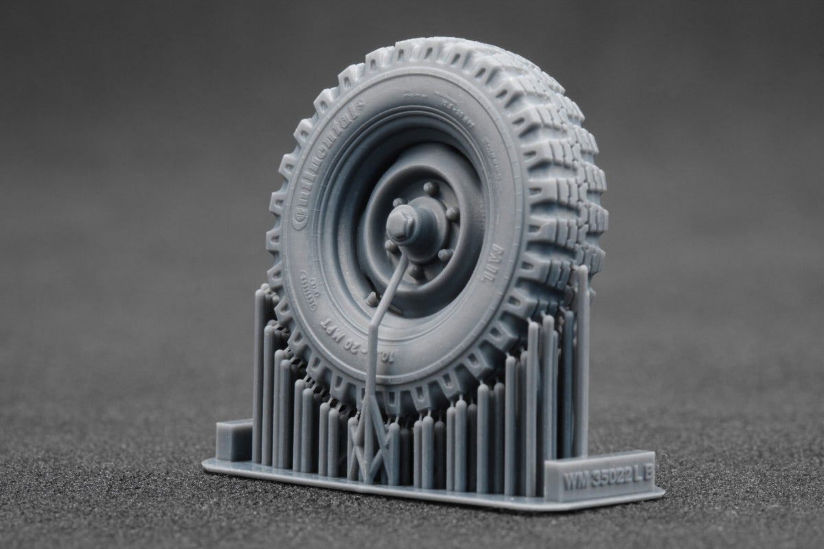 ScaleX WM 35022 Unimog 404 10.5-20 MPT Ordinary wheel set (for AK-Interactive, ICM, Revell) 1/35