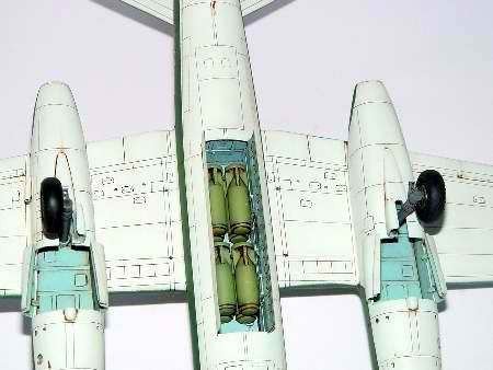 Trumpeter 01604 Ilyushin IL-28 Beagle 1/72 – zdjęcie 2