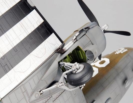 Trumpeter 02828 C-47A Skytrain 1/48 – immagine 4