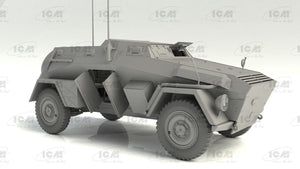 ICM 35110 Sd.Kfz. 247 Ausf.B, German Command Armoured Vehicle 1/35 – zdjęcie 3