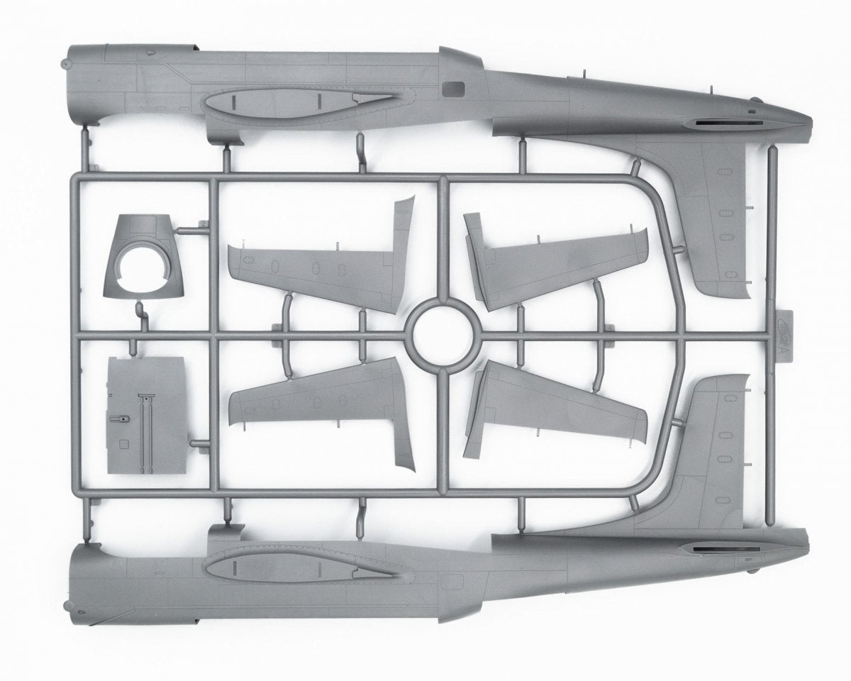 ICM 48281 B-26B-50 Invader, Korean War American Bomber 1/48 – zdjęcie 2