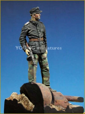 Young Miniatures YM9001-B SS Panzer Officer with T-34 Mantlet Base 90mm – zdjęcie 2