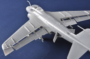 Trumpeter 01640 Grumman A-6A/E Intruder 1/72 – zdjęcie 8