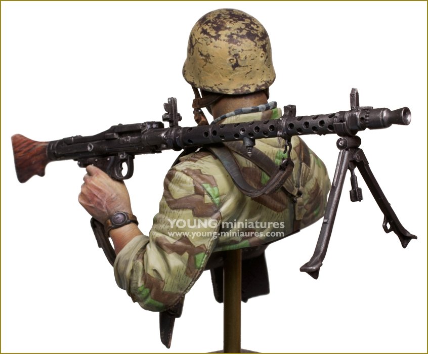Young Miniatures YM1892 WWII German Paratroopers 1/10 – immagine 8