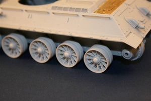 Panzer Art RE35-087 Burn out late “Spider” wheels for T-34/T-54 tanks 1/35 – image 3