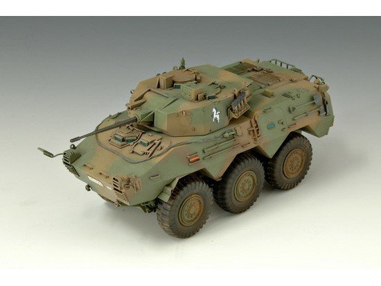 Trumpeter 00327 JGSDF Type 87 Reconnaissance Vehicle 1/35 – zdjęcie 4