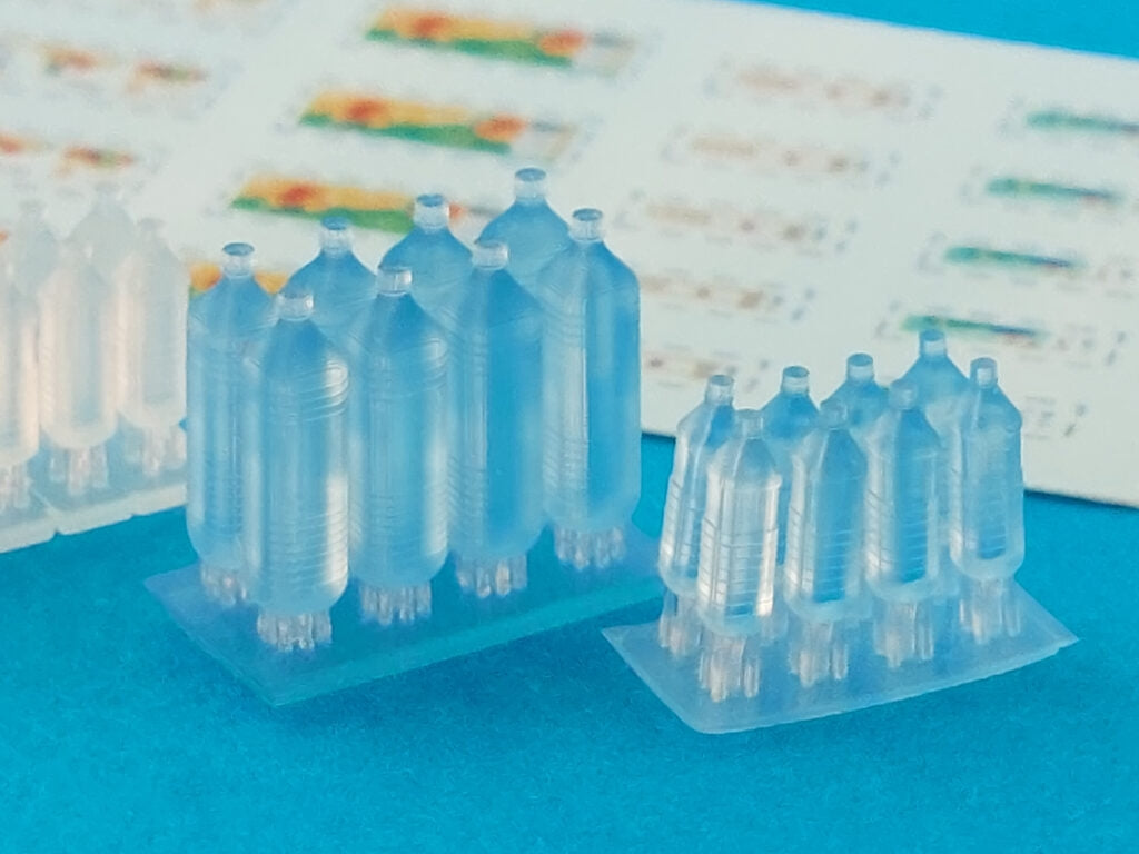 Point of no Return 3524050 Butelki plastikowe (typ I, niebieskie i bezbarwne) / Plastic Bottle (type I, Blue and Clear) 1/35 – zdjęcie 5