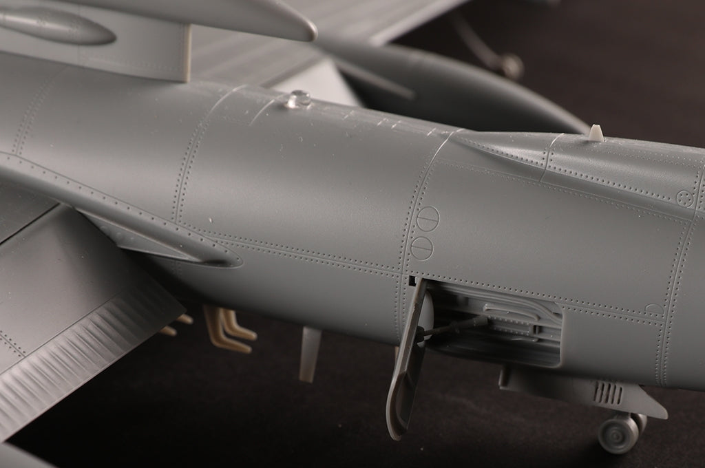 Hobby Boss 81785 U-2S “Dragon Lady” Senior Span 1/48 – zdjęcie 15