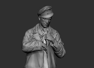 Panzer Art FI35-082 Waffen-SS tank officer Kursk battle No.2 1/35 – image 2