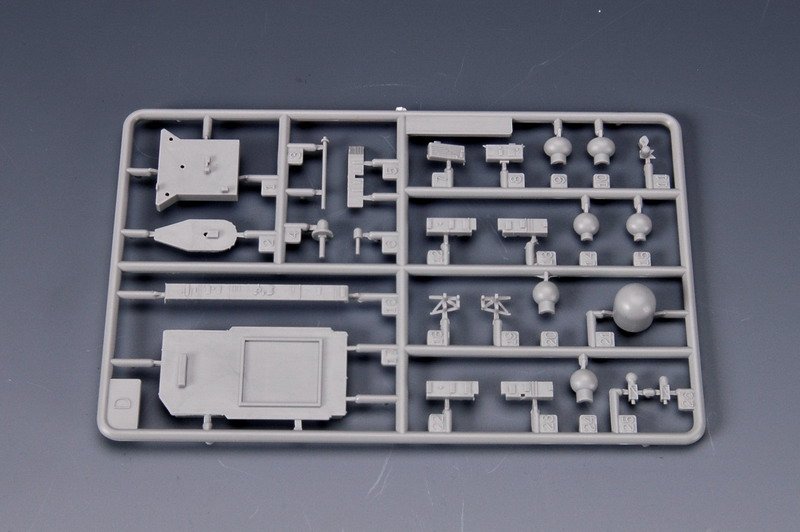 Trumpeter 05717 USS BLUE RIDGE LCC-19 2004 1/700 – zdjęcie 5