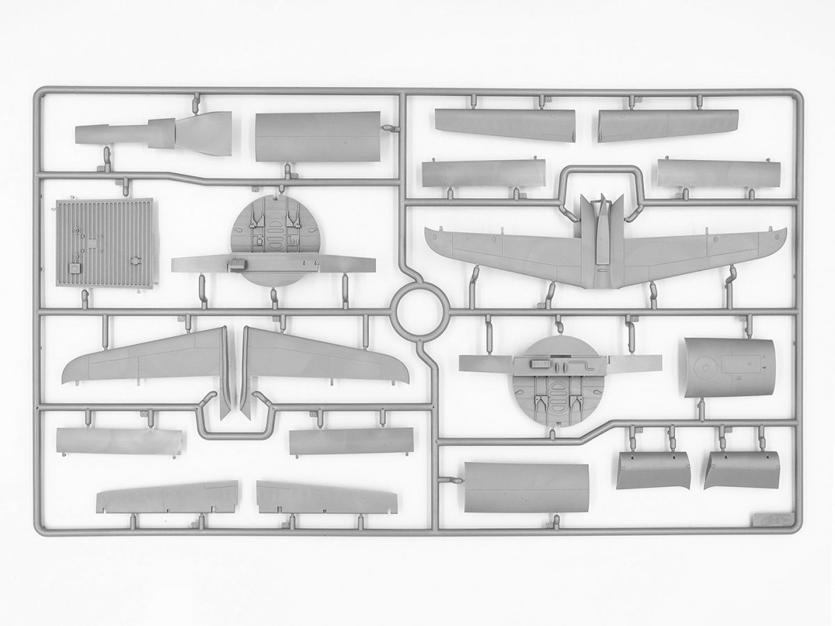 ICM 48324 Conquerors of Europe’s Sky 1/48 – zdjęcie 15