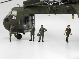 ICM 53101 US Helicopter Pilots (1960s-1970s) 1/35 – image 14