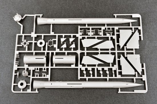Trumpeter 01033 Russian Zil-131V towed PR-11 SA-2 Guideline 1/35 – zdjęcie 12