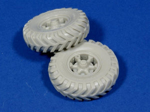 Panzer Art RE35-134 Road wheels for Sd.Kfz.9 “FAMO” (British cross country tires) 1/35 – image 3