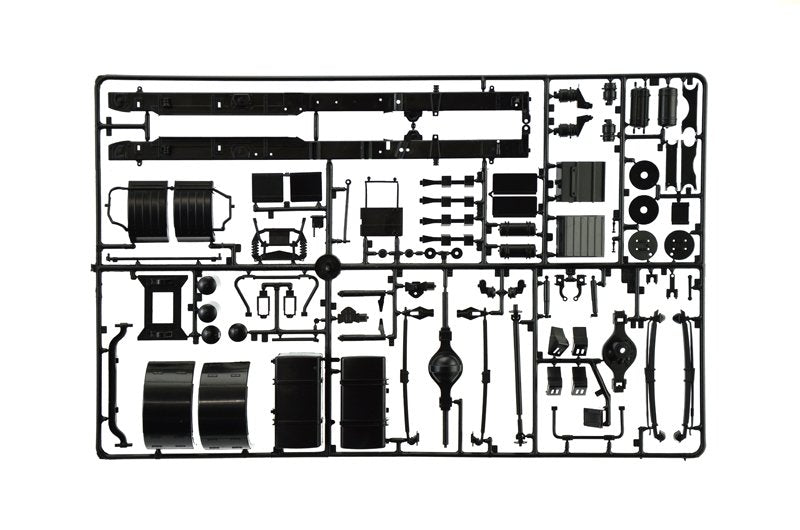 Italeri 3945 VOLVO F16 Globetrotter Canvas Truck with elevator 1/24 – image 3