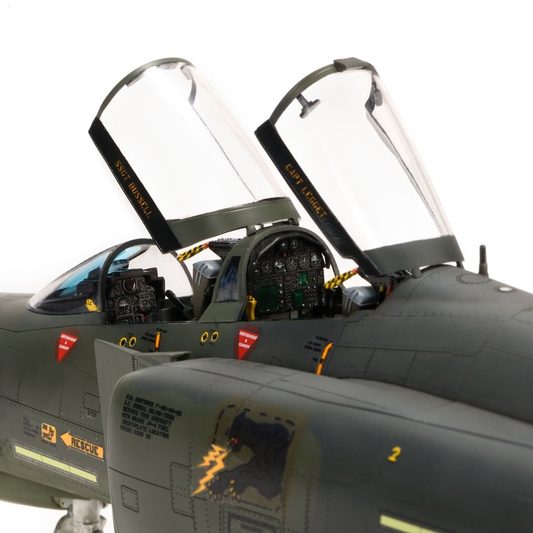 Zoukei-Mura SWS4814 F-4EG Phantom II WILD WEASEL V 1/48 – zdjęcie 7