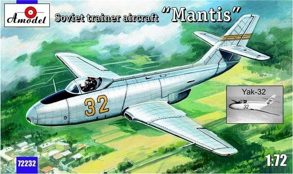 A-Model 72232 Yak-32 Soviet trainer &amp;quot;Mantis&amp;quot; 1/72