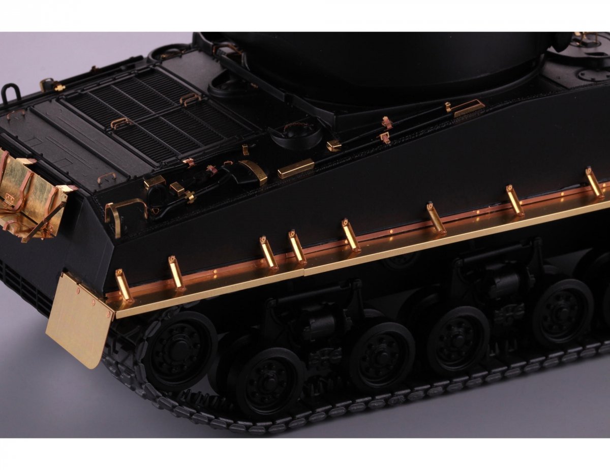 Eduard 36350 M4A3E8 ITALERI 1/35 – zdjęcie 7