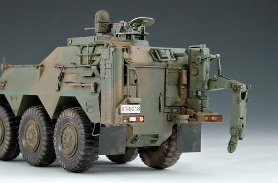 Trumpeter 00330 JGSDF NBC Detection Vehicle 1/35 – zdjęcie 7