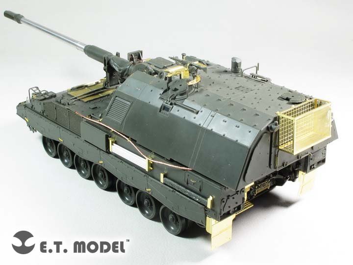 E.T. Model E35-247 German PZH2000 Self-Propelled Howitzer w/ADD-ON Armor (For MENG TS-019) 1/35 – zdjęcie 3