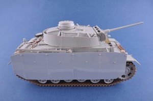 Heller 30321 Pz.Kpfw.III Ausf.J (5cm KwK 38 L/42), Ausf.J (5cm KwK 39 L/60), Ausf.L, Ausf.M 1/16 – zdjęcie 5