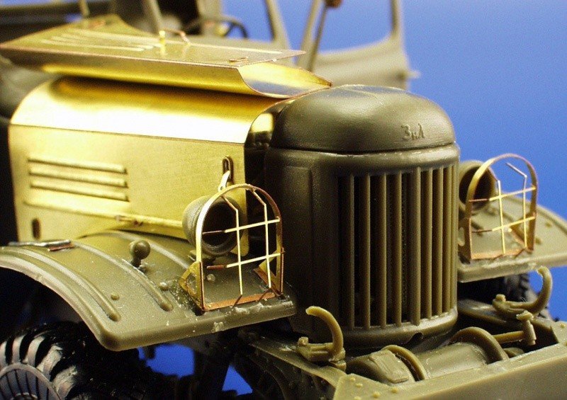 Eduard 35670 ZiL-157 6x6 Military Truck 1/35 Trumpeter – image 7