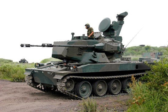 Trumpeter 01599 JGSDF TYPE 87 AW 1/35