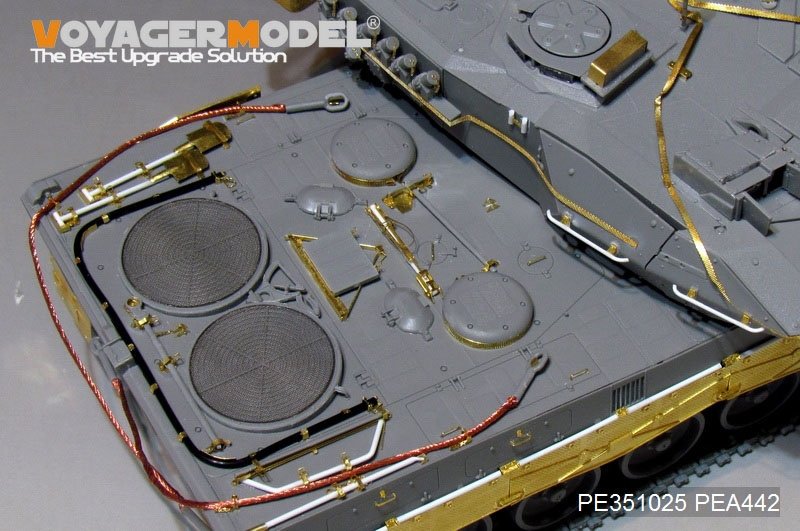 Voyager Model PE351025 Modern German Leopard 2A5 Basic For Border BT-002 1/35 – zdjęcie 10