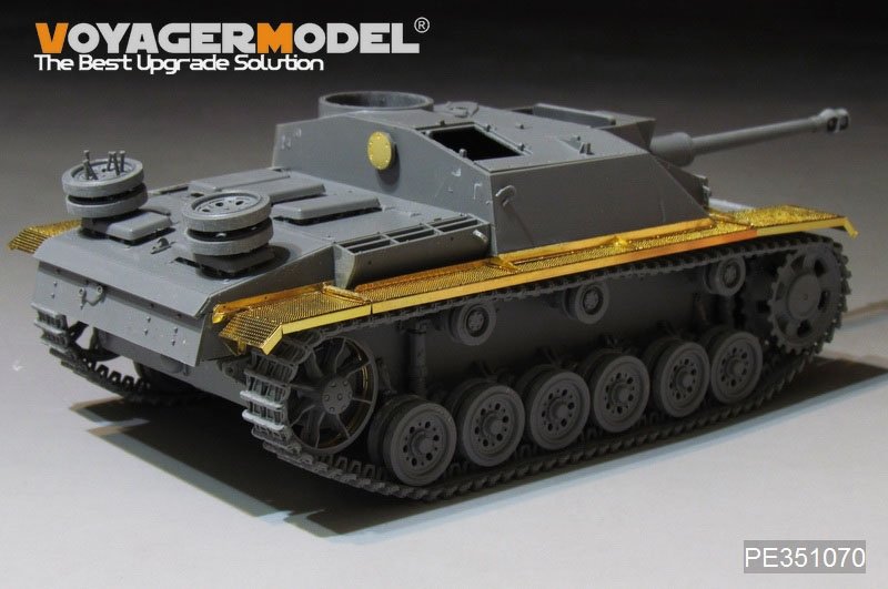 Voyager Model PE351070 WWII German StuG III Ausf.G Fenders（GP） 1/35 – imagen 2