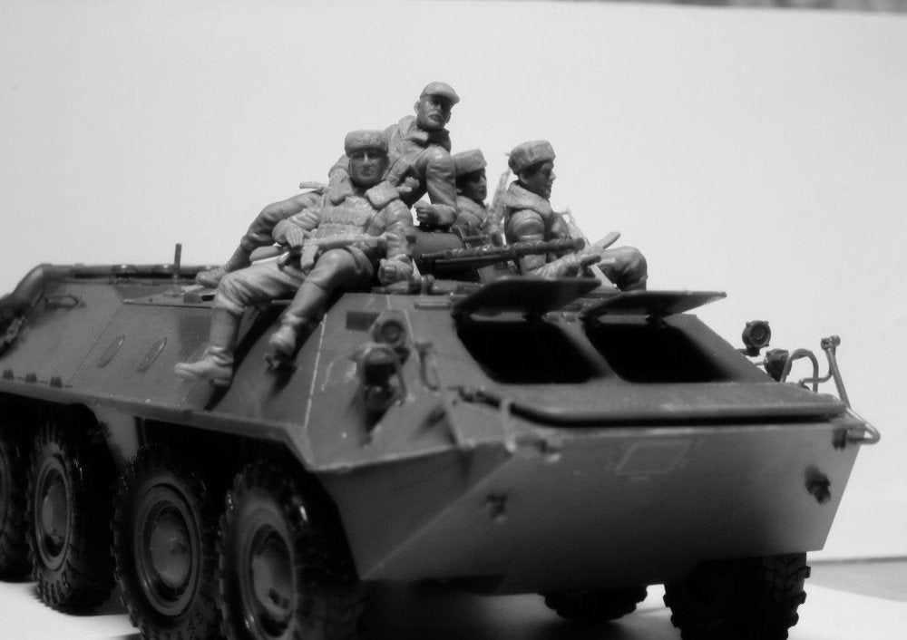 ICM 35637 Soviet Armored Carrier Riders (1979-1991) 1/35 – zdjęcie 2