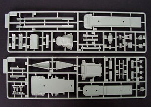 Trumpeter 05710 USSR Navy P. Velikiy Battle Cruiser 1/700 – image 5