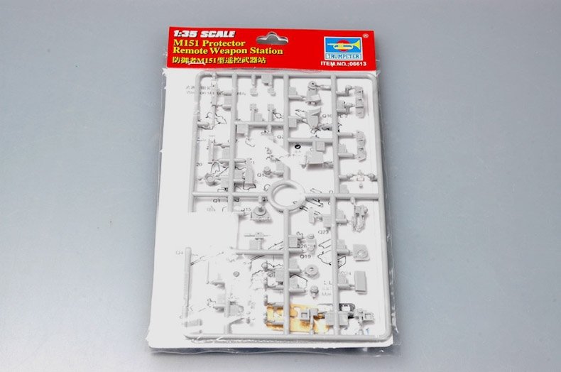 Trumpeter 06613 M151 Protector Remote Weapon Station 1/35