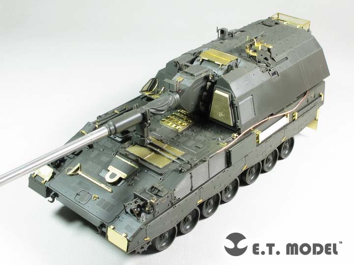 E.T. Model E35-247 German PZH2000 Self-Propelled Howitzer w/ADD-ON Armor (For MENG TS-019) 1/35 – zdjęcie 2