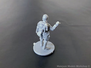 First to Fight First To Fight PL093 Biedka wz.33 pod ckm wz.30 1/72 – zdjęcie 9