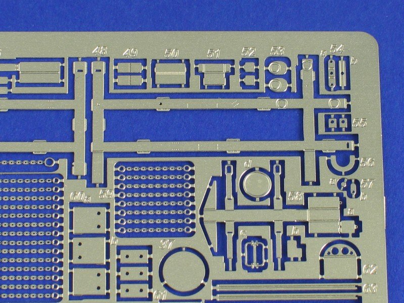 Aber 35221 German medium tank Pz.Kpfw. V, Ausf.G (Sd.Kfz. 171) Panther Ausf.G late - basic set 1/35 – zdjęcie 2